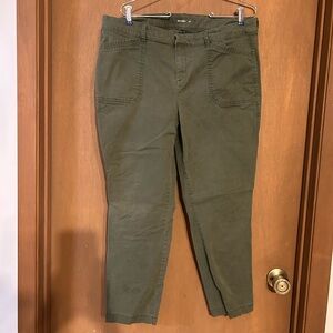 Old navy 16 - Olive Green Casual Pants